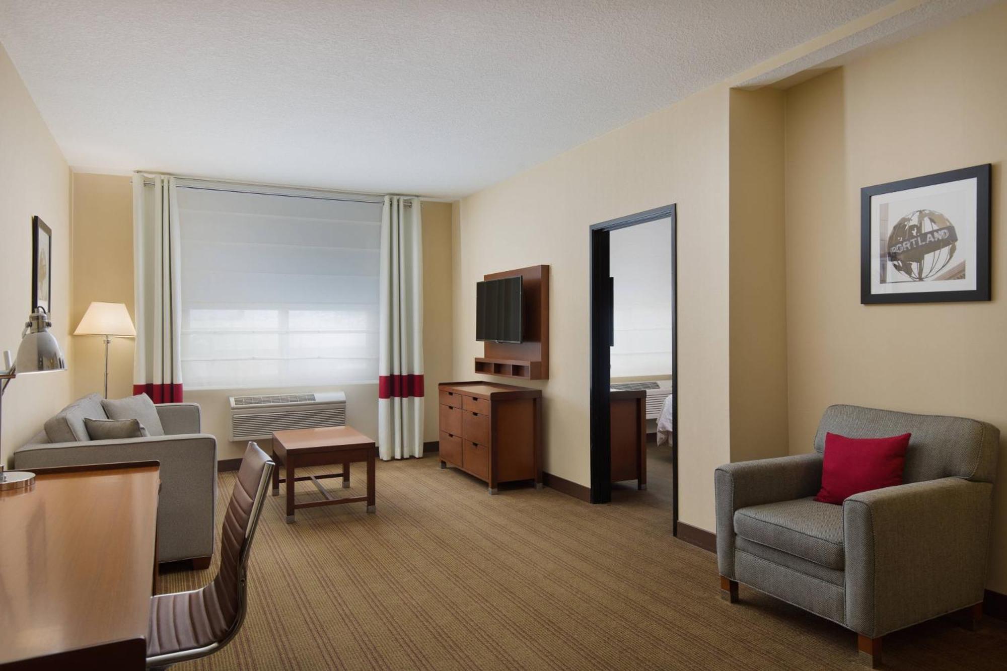 Four Points By Sheraton Portland East 3*